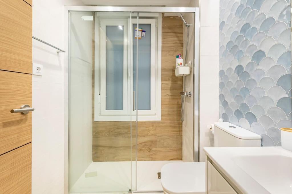 El Toison 21 Parking Gratis-6 Pax Centro-Historico Apartment Bilbao Exterior photo